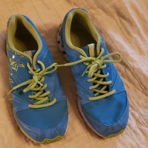 Woman's Reebok Sneakers, size 8.5